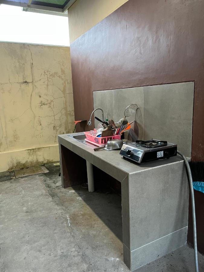 Appartamento Casa Familia Syariah Sleman  Esterno foto